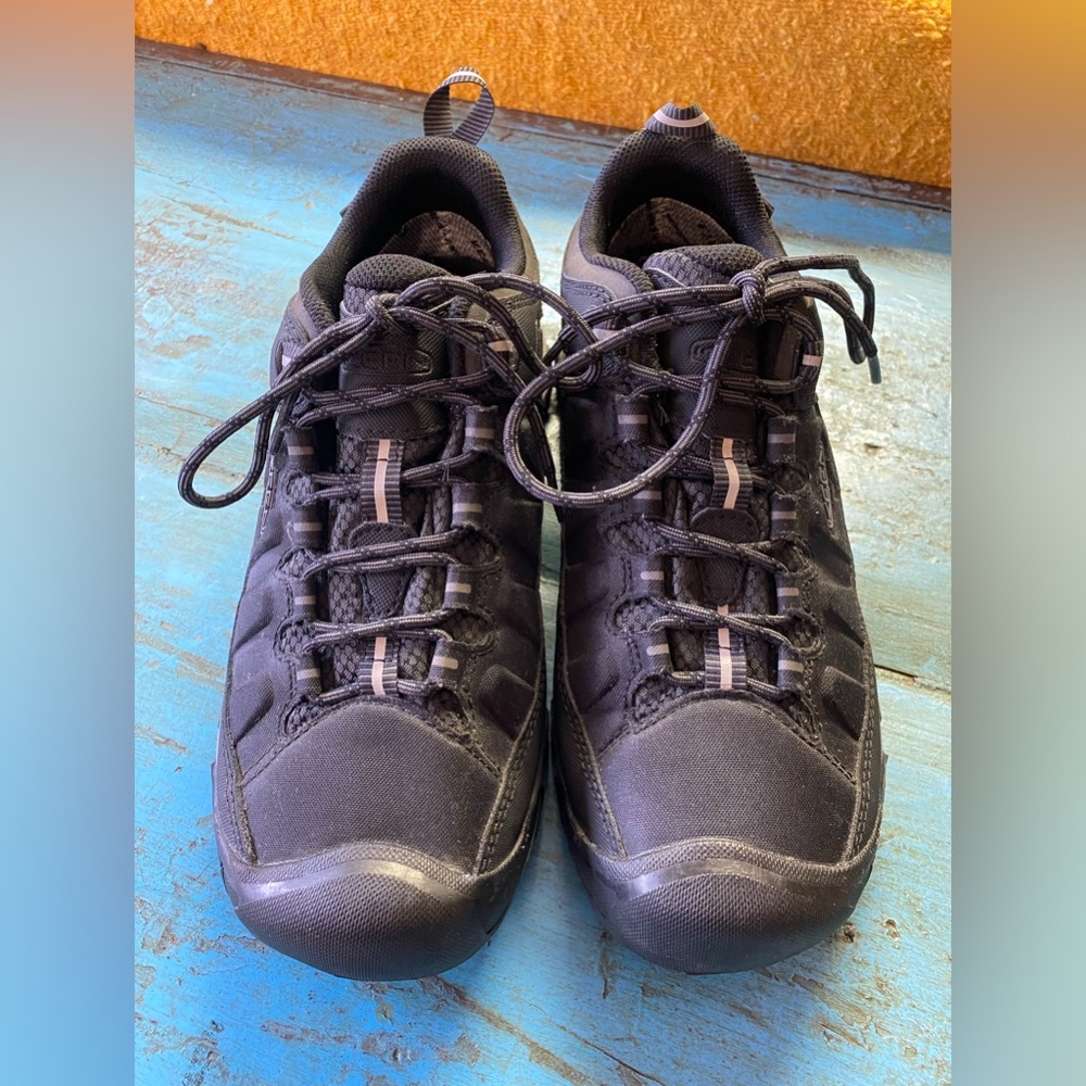 KEEN Targhee EXP Hiker Dry Waterproof Men’s 9 M Black / Steel
